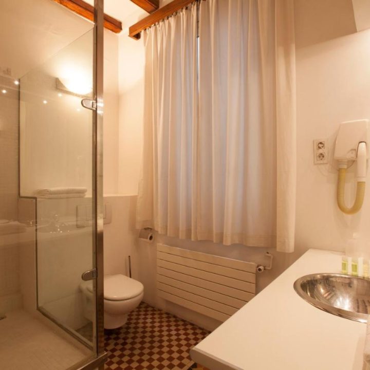 alba-hotel-27399435